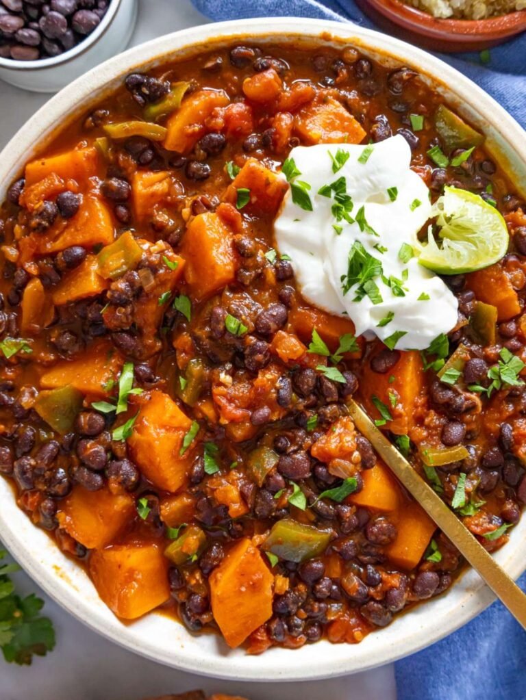 Easy Black Bean Chili – Healthy, Low Fat, and Ready in 30 Minutes